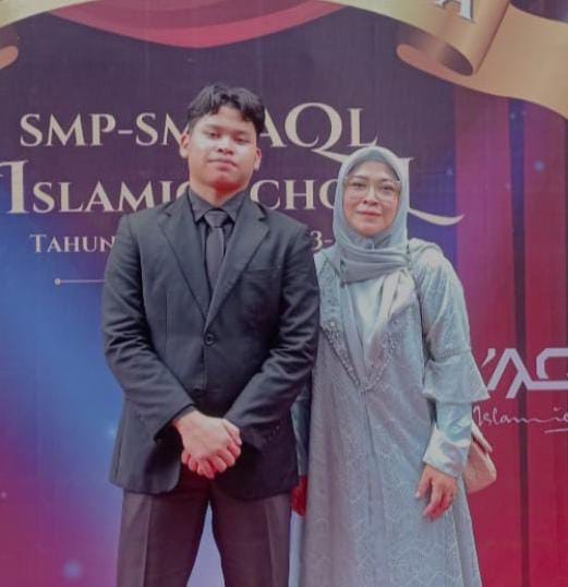 Dewi Lestari, S.Pd.